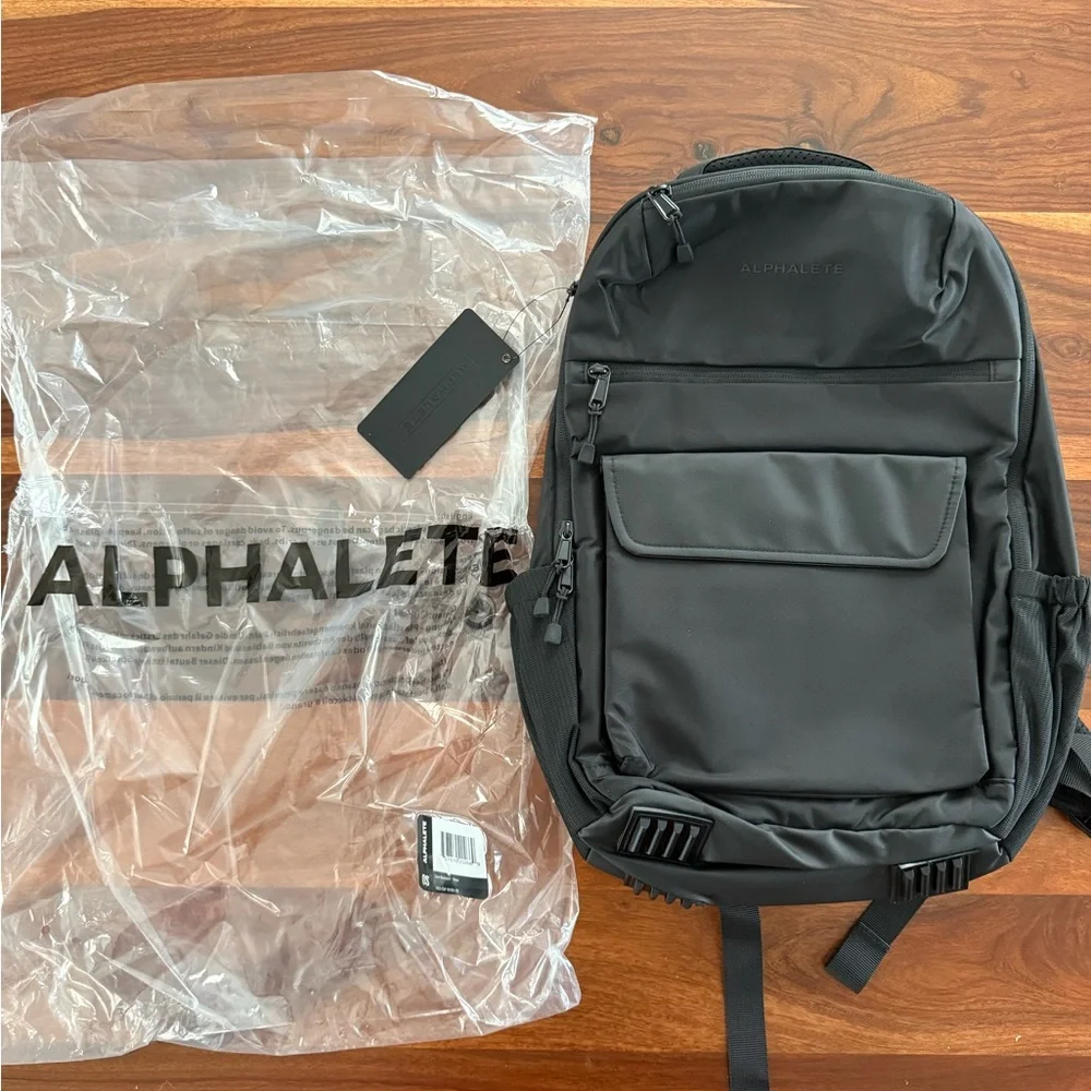 Alphalete Core Backpack - Picture 6 of 7
